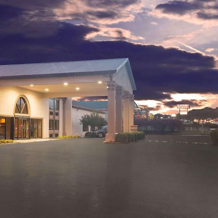 Super 8 By Wyndham Oxford Exterior foto