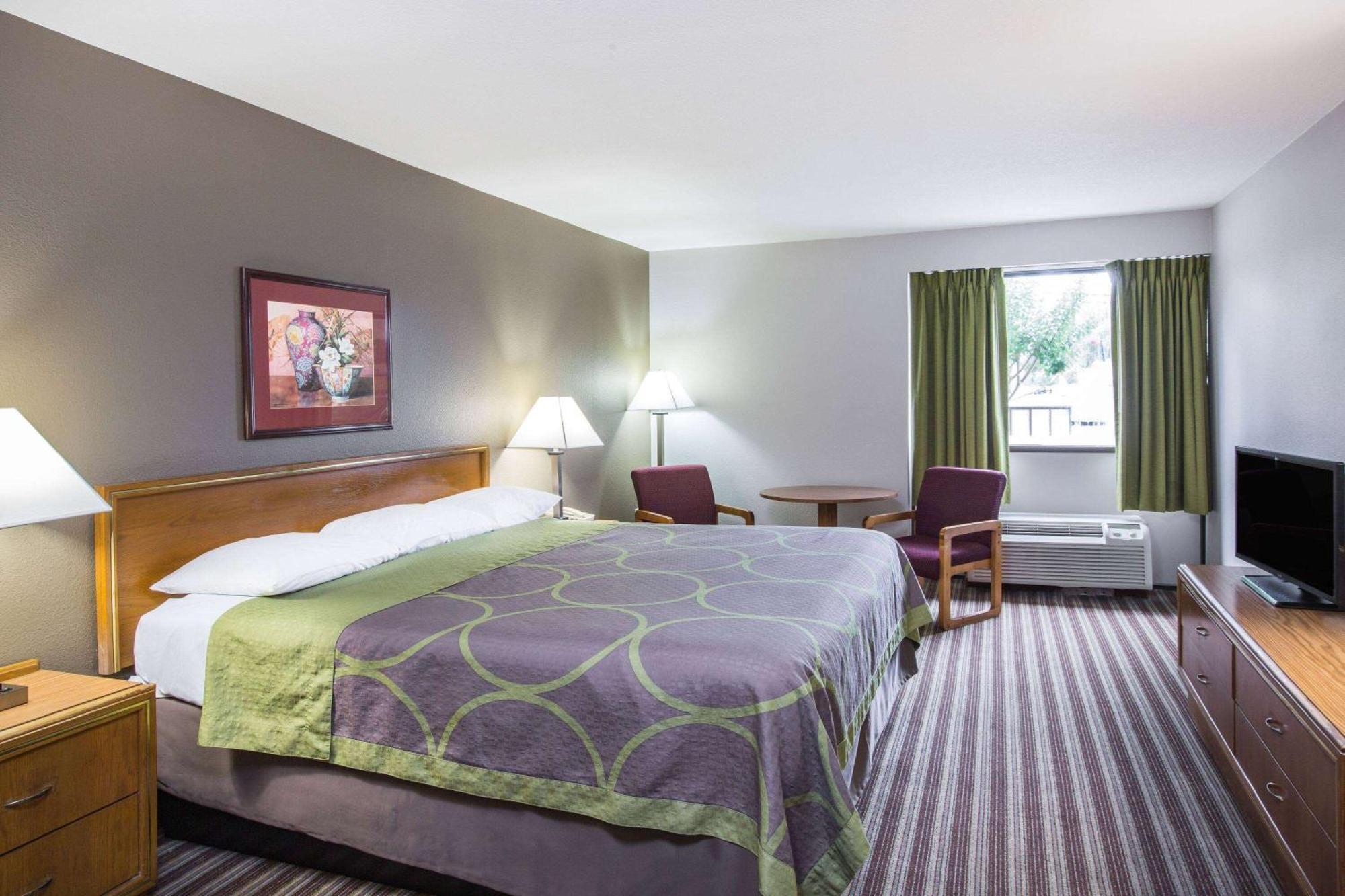 Super 8 By Wyndham Oxford Exterior foto